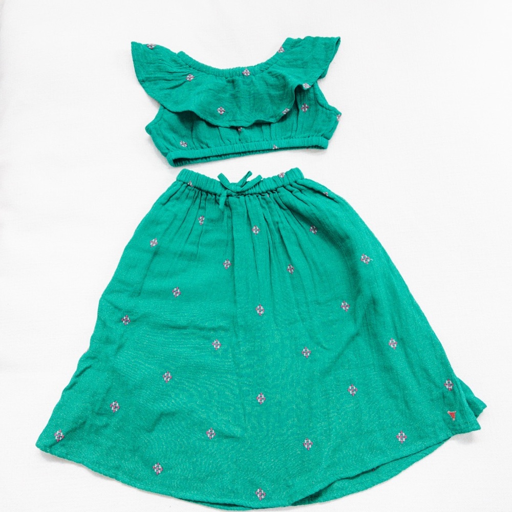 NWT Pink Chicken matching skirt set!